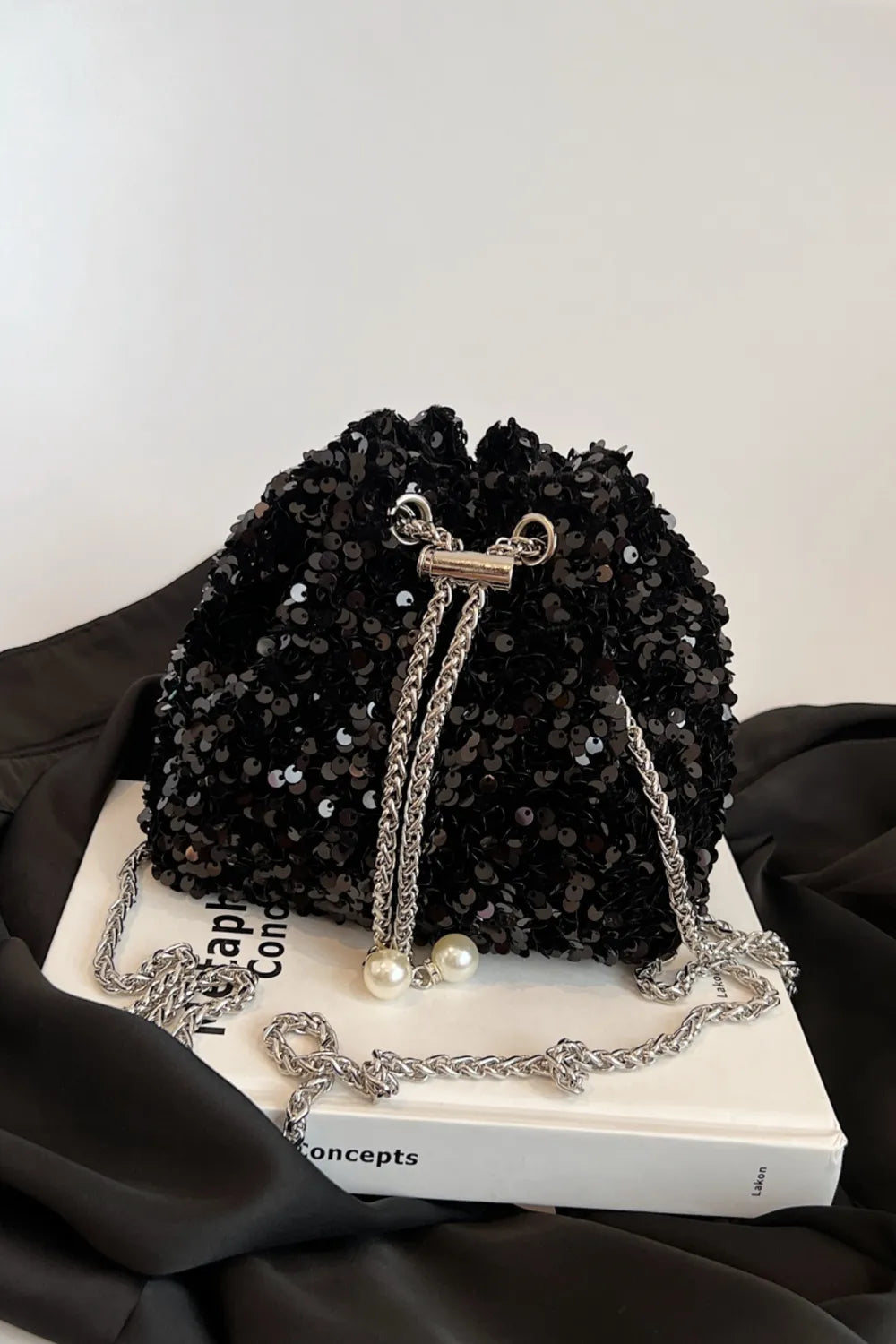 Sequin Chain Drawstring Bucket Bag - SMSB 66