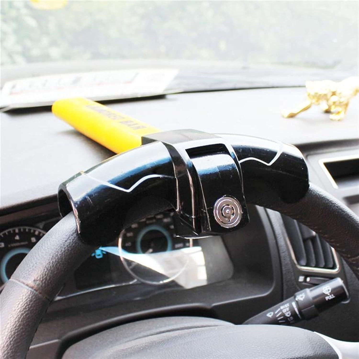 Car anti-theft lock steel steering wheel lock four interlocking anti-theft T-shaped lock strap ﻿