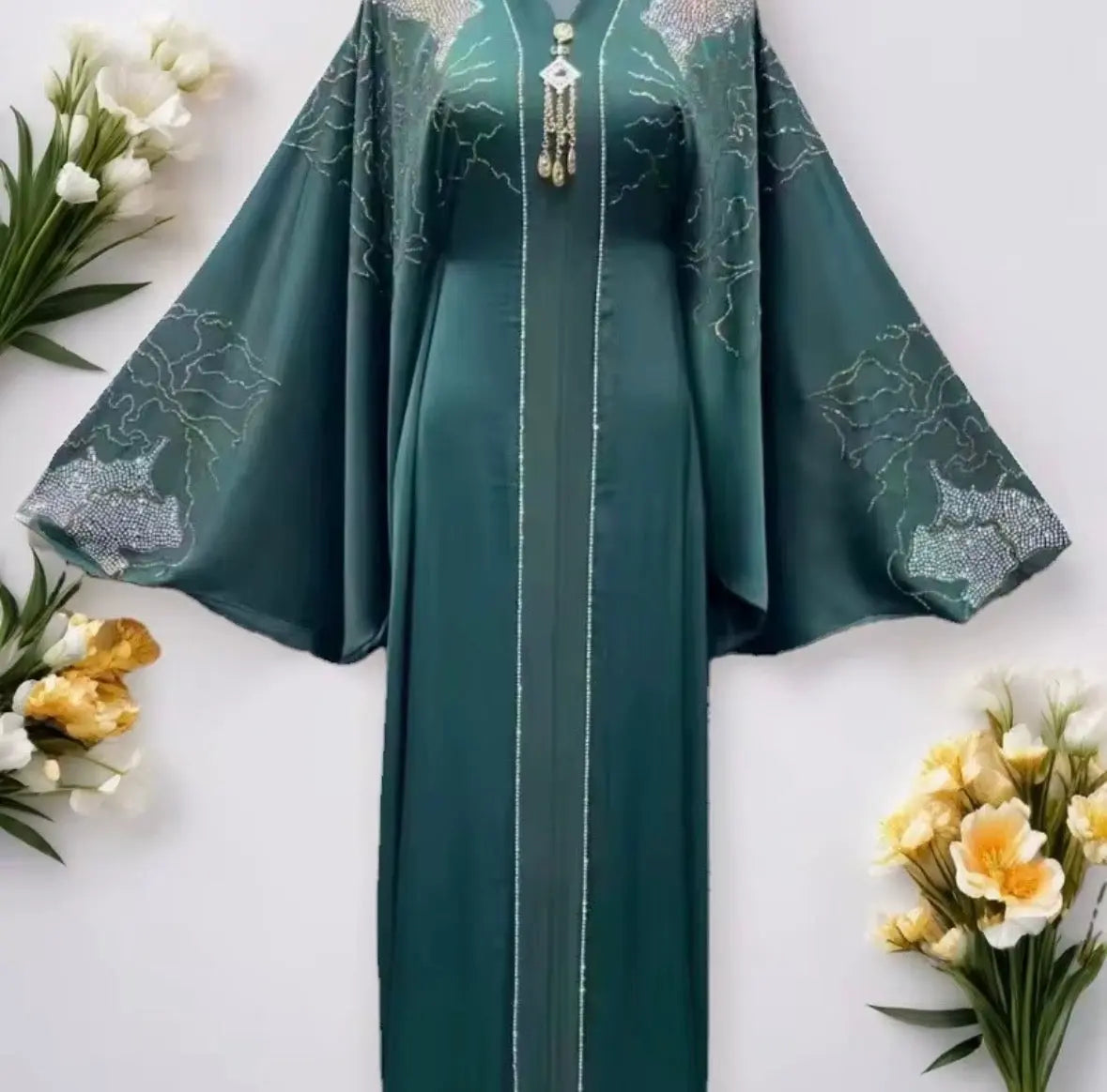 Abaya de luxe pour femmes musulmanes, en soie ornée de diamants, style moderne, décontracté, à porter tous les jours, nouveau design, vente en gros personnalisée SMSB 66