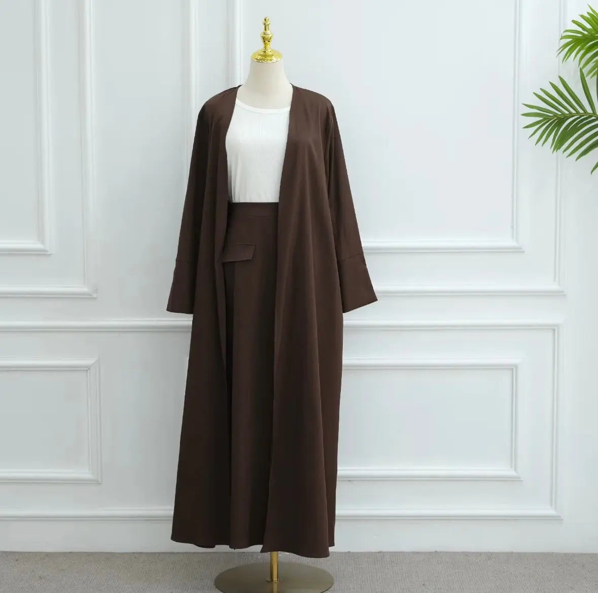 Abaya pour femmes 2026 Loriya Vêtement islamique
Abaya ouvert en nylon et spandex avec jupe, ensemble abaya 2 pièces, robes pour femmes pour l'Aid du Ramadan SMSB 66