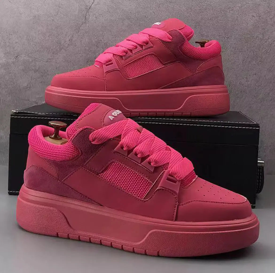 Chaussures de planche pour hommes à semelle épaisse augmentant la hauteur des chaussures décontractées respirantes antidérapantes résistantes à l'usure chaussures décontractées légères à coupe basse SMSB 66