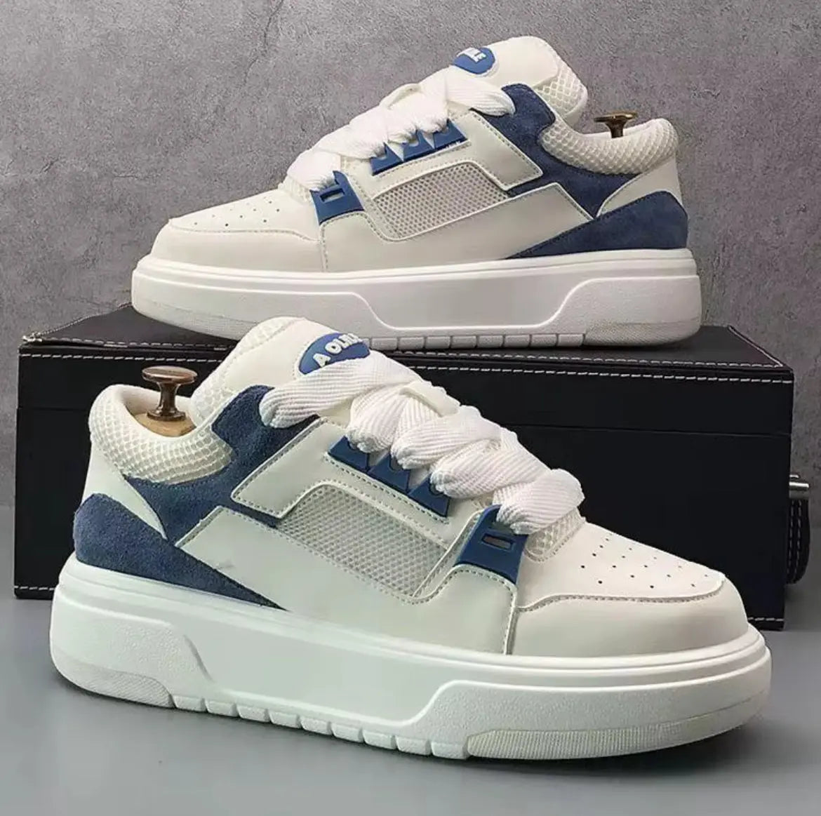 Chaussures de planche pour hommes à semelle épaisse augmentant la hauteur des chaussures décontractées respirantes antidérapantes résistantes à l'usure chaussures décontractées légères à coupe basse SMSB 66