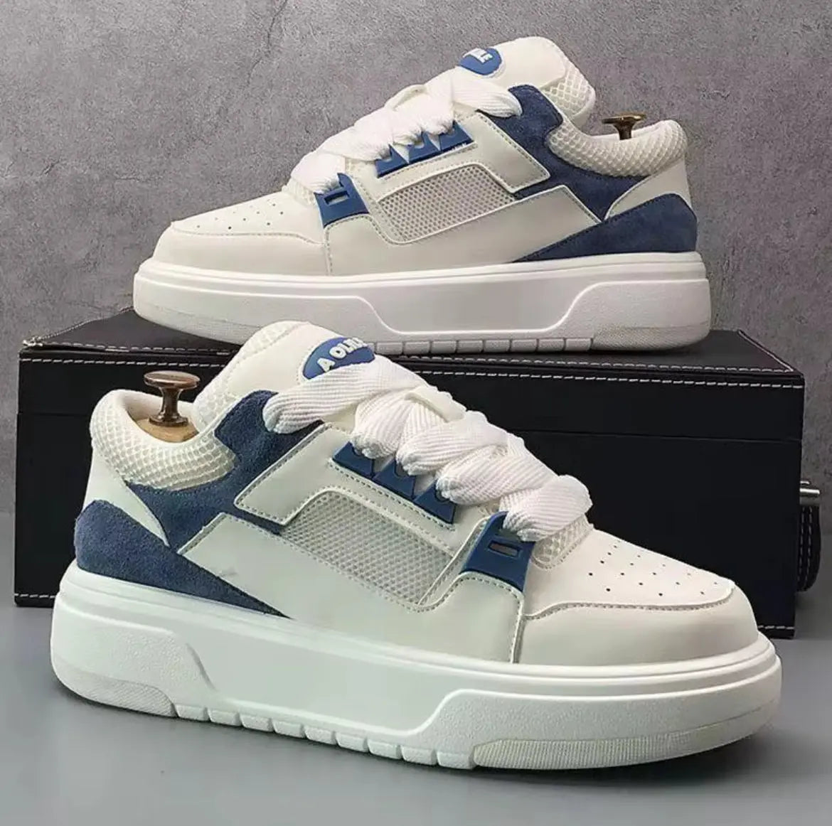 Chaussures de planche pour hommes à semelle épaisse augmentant la hauteur des chaussures décontractées respirantes antidérapantes résistantes à l'usure chaussures décontractées légères à coupe basse SMSB 66