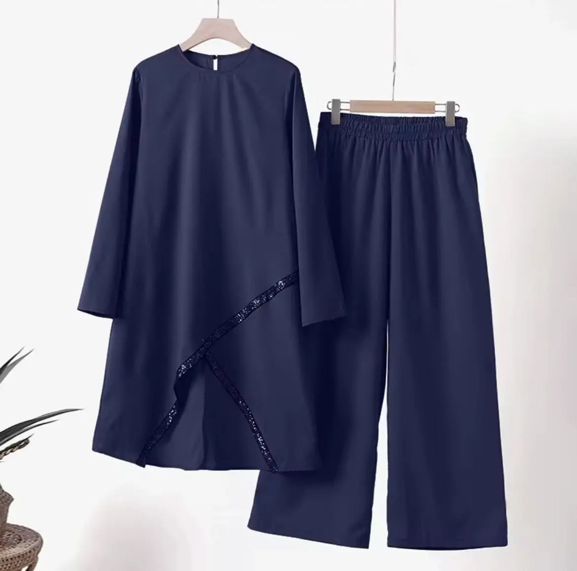 Ensemble Musulman Décontracté Deux Pièces
PROMISTAR pour Femme Manches Longues Col Rond Décoration en Dentelle Pantalon Ample et Chemise Printemps Automne Hiver Été SMSB 66