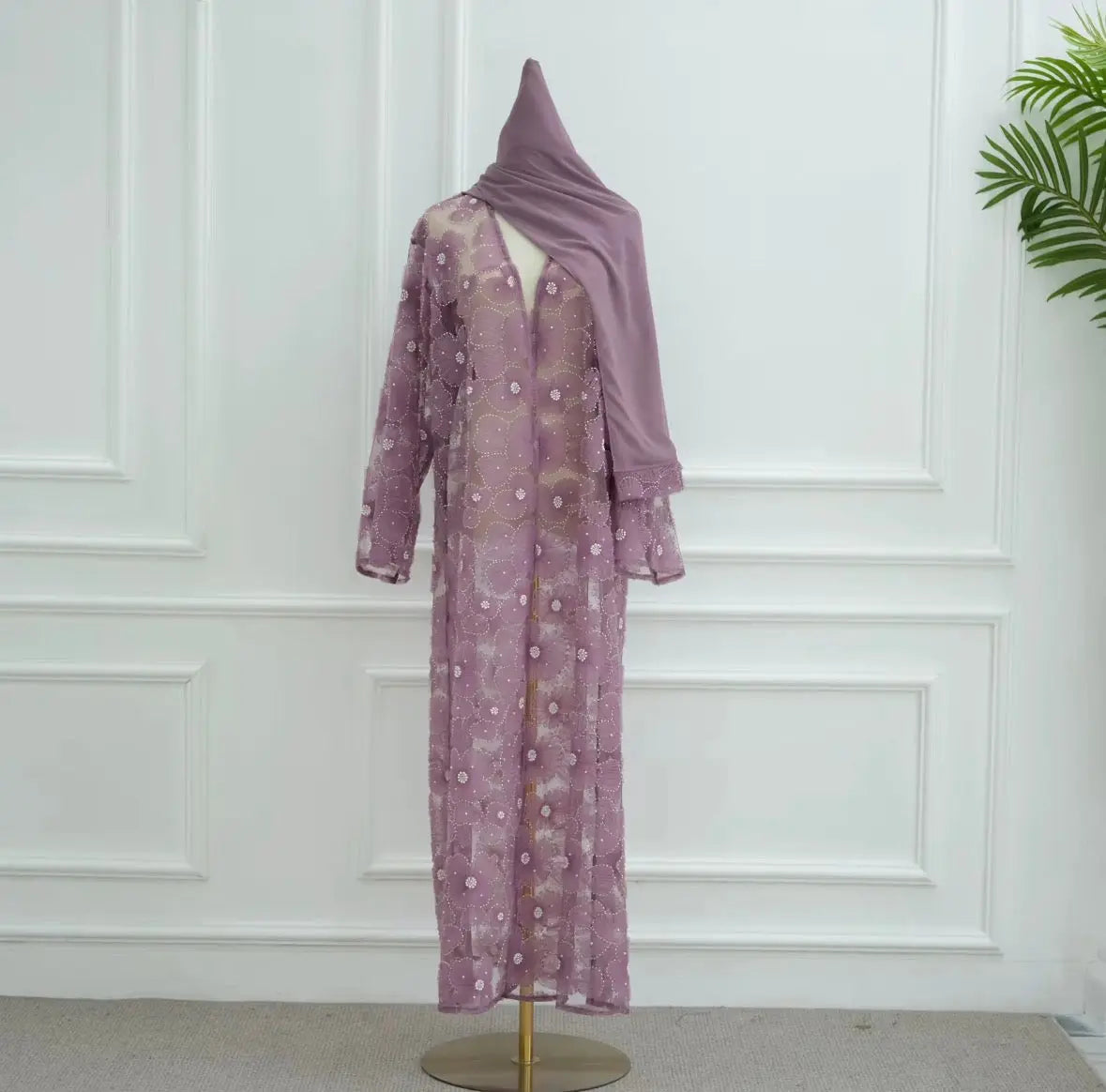 Nouvelle abaya de luxe faite à la main de Dubaï, cardigan en dentelle texturée orné de perles florales pour femmes musulmanes, robes modestes assorties d'un hijab. SMSB 66