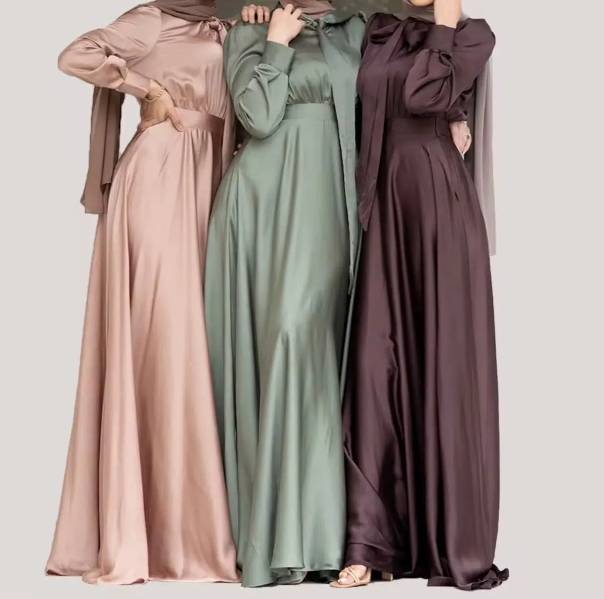 Robe Abaya fermée en satin brillant de luxe, tenue modeste et élégante pour soirée, douce et tendance, robe pour femmes musulmanes de Dubaï, vêtements islamiques, vente en gros d'Abaya SMSB 66