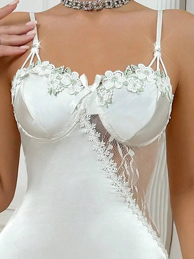 Women Sexy Nightwear Lace Nightgowns V-neck Sleeveless Lace Silk Satin Nightdress Nightwear Sleepshirts Sleep Wear Clothes - SMSB 66