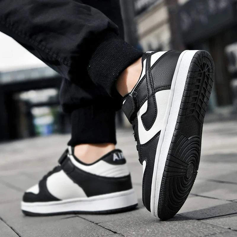 Boys' sports shoes 2025 new leather-covered waterproof children's casual shoes primary school trend non-slip board shoes - SMSB 66