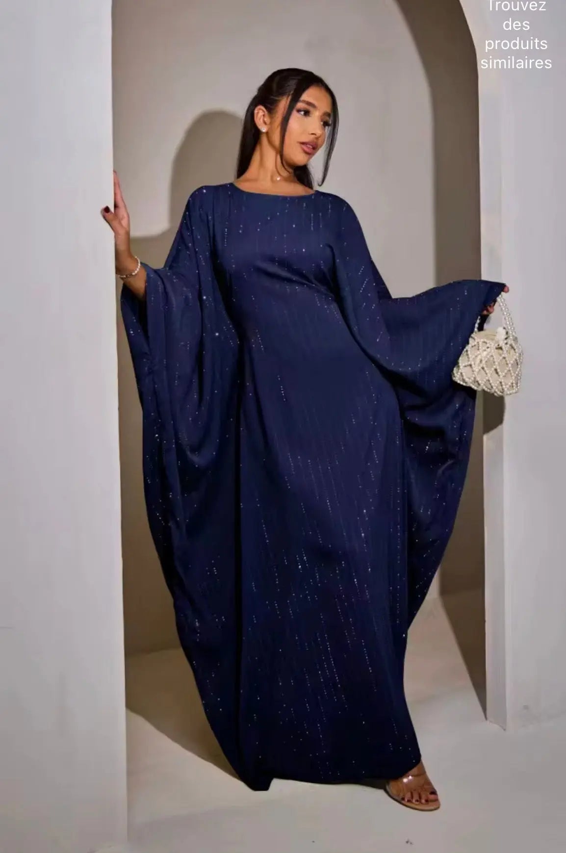 Sharut Vente en gros Abaya islamique de Dubaï Robe musulmane de luxe avec papillon pour femmes Robes Eid élégantes en strass Modeste Abaya 2025 SMSB 66