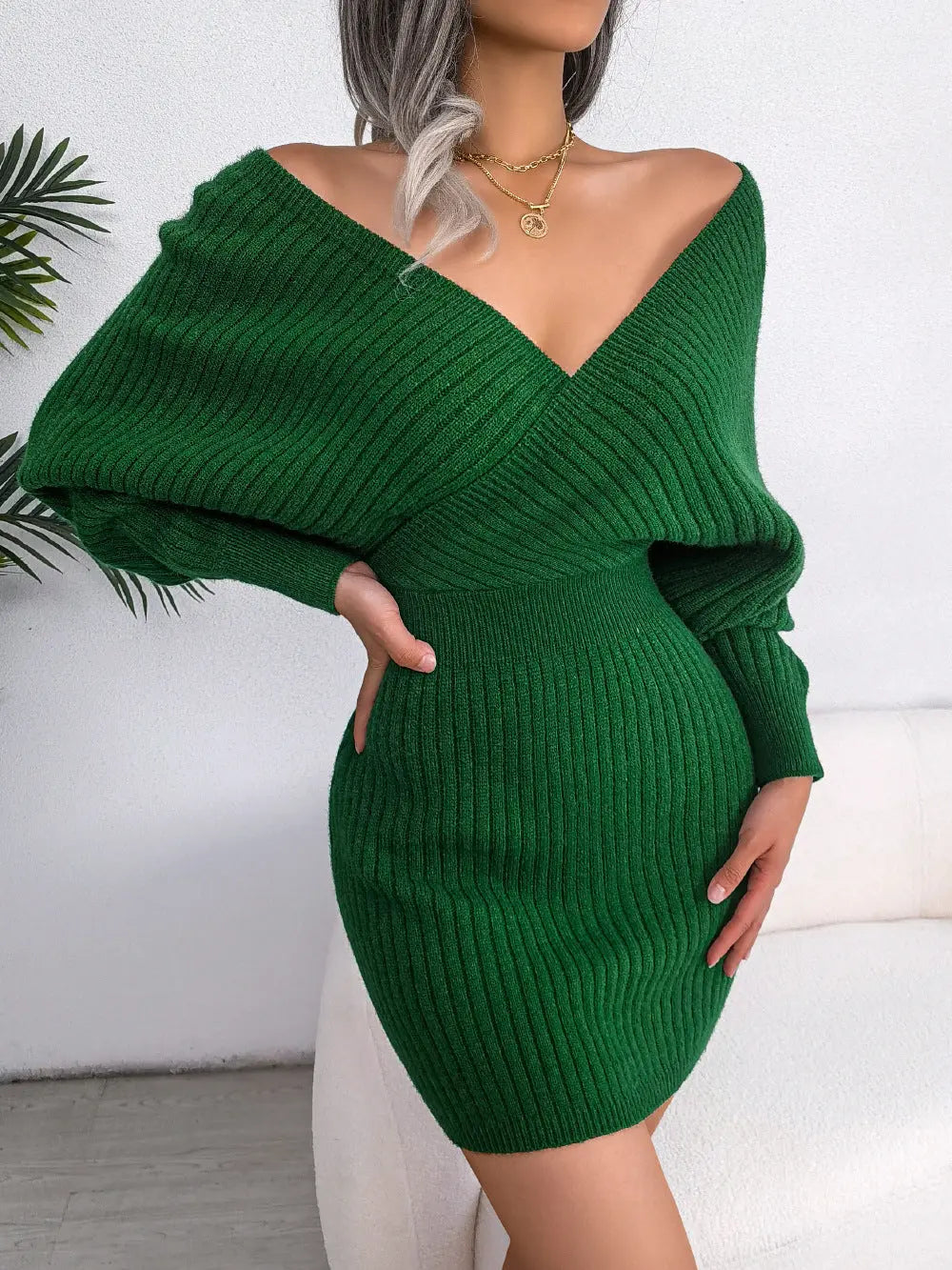 V-neck bat bag buttocks sweater dress - SMSB 66