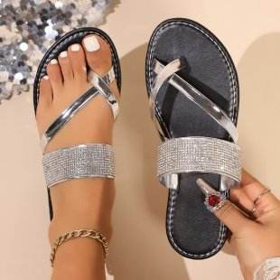 Black toe covering rhinestones strap flat bottom beach sandals with leather lining